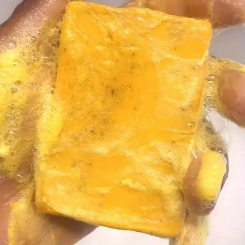 6-Piece Turmeric Skincare Set (Includes 2 Turmeric Soaps, 2 Cleansing Mousses, and 2 Cleansing Cloths). This High-Value Bundle Offers Nourishing Deep Cleansing Suitable for All Skin Types, Delivering a Fresh, Clean Experience as Part of Your Daily Routine
