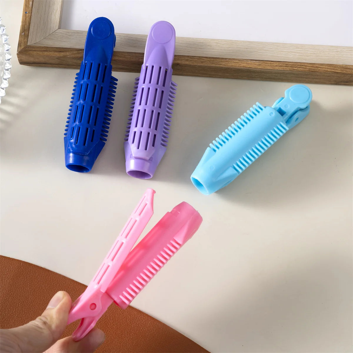 2Pcs Fluffy Curling Hairpin Rollers Hair Roots Hair Clip Women Volumizing Curling Fixed Plastic Hair Curler Twist Styling Tools
